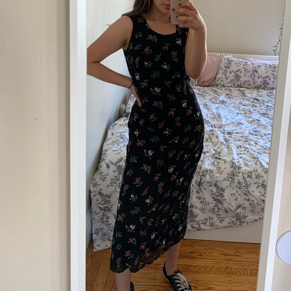 Vintage Floral Midi/Maxi Dress 🌸 - Picture 5 of 5